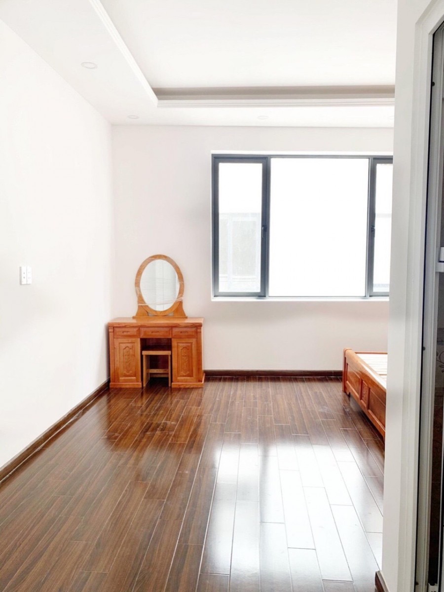 Bán nhà mới xây 1563 đường Huỳnh Tấn Phát, phường Phú Mỹ, Quận 7, giá 6,3 tỷ