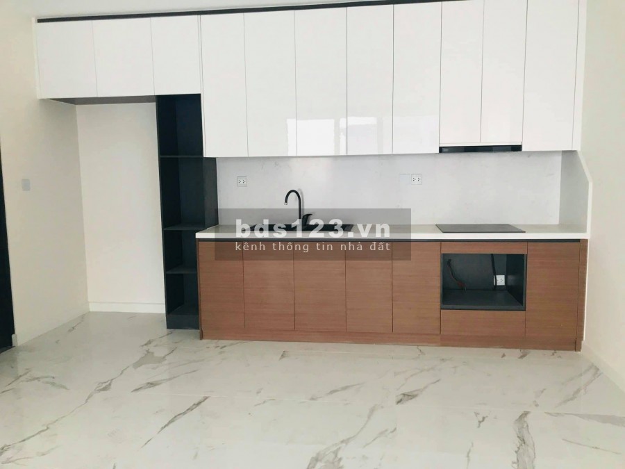 Bán căn góc Sunshine city, tòa S1 tầng cao, 97.2 m2 thông thủy, 3 phòng ngủ, ban công Tây, nội thất nguyên bản, giá 39tr/m2 có thương lượng sâu