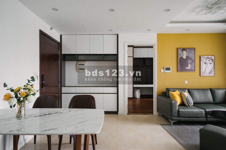 Cho thuê gấp căn hộ tại Vinhomes Dcapitale 15tr/th căn 2 ngủ 2 vs - 0976386380
