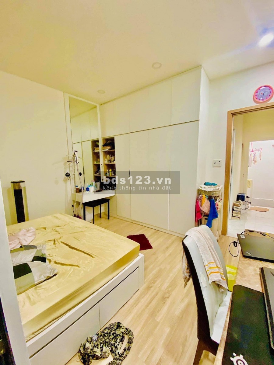 Bán nhà Vườn Lài hẻm xe Tăng, giá rẻ bèo nhỉnh 4 tủ, full nội thất