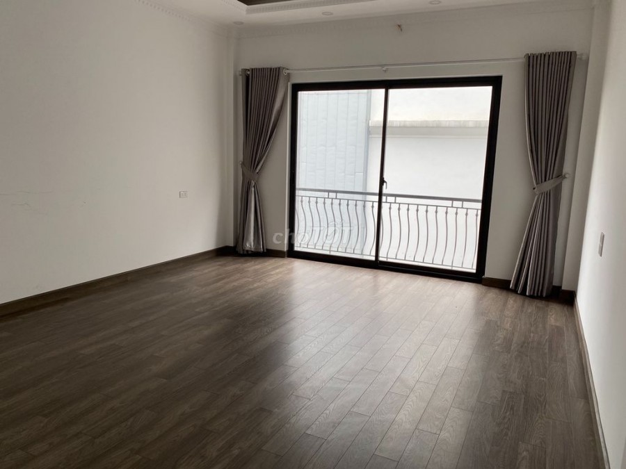 Cần cho thuê nhà 5 tầng tại Lâm Du, Phường Bồ Đề, Quận Long Biên, Hà Nội