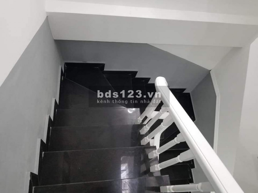 Lô góc 2 thoáng vĩnh viễn phố Định Công, 5 tầng, kinh doanh tốt