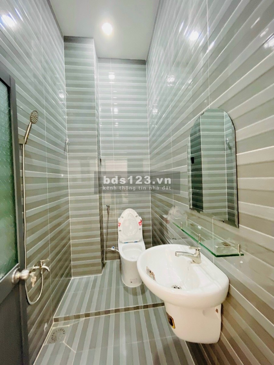 Nhà đẹp như mơ giá công nhân 1 trệt 1 lầu
