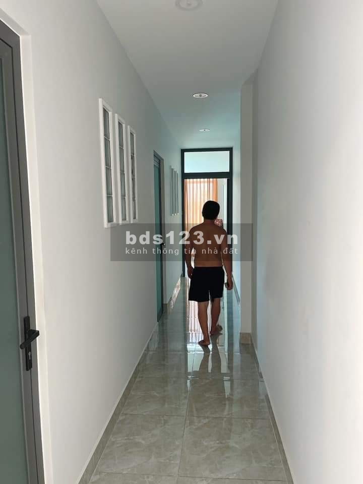 Nhà Chính chủ gía rẻ 4 tỷ nhỉnh gần 100m2 ngang 5m hẻm Xe tải Hà Huy Giáp -TL40 Quận 12