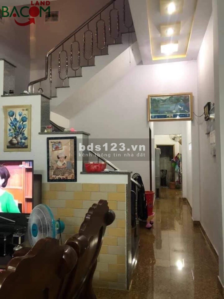 Bán nhà 1 trệt, 1 lầu, phường Tam Hiệp gần chợ huyện giá 1.85 tỷ