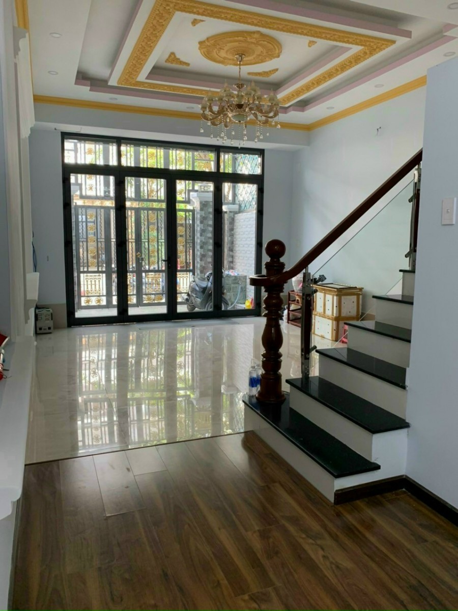 Bán hàng ngột nhà phố Huỳnh Tấn Phát, Nhà Bè, Giá 5.2 tỷ +84.943211439 Ms Hải