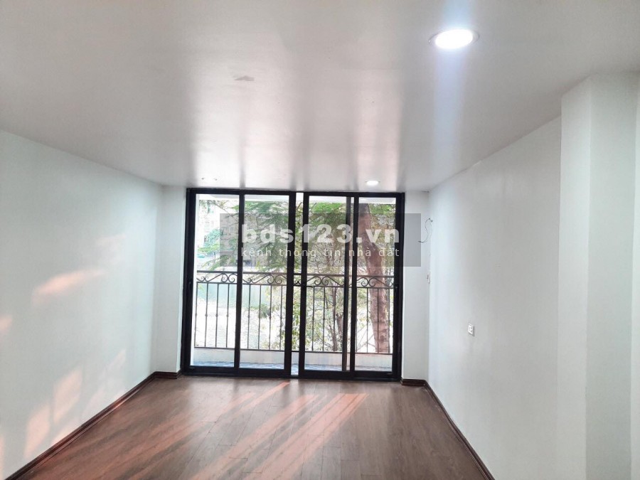 Trung Tâm Đống Đa, Hồ Văn Chương, Khu An Sinh Xanh, 30m2 x 5Tầng, Kinh doanh đỉnh giá 8tỷ