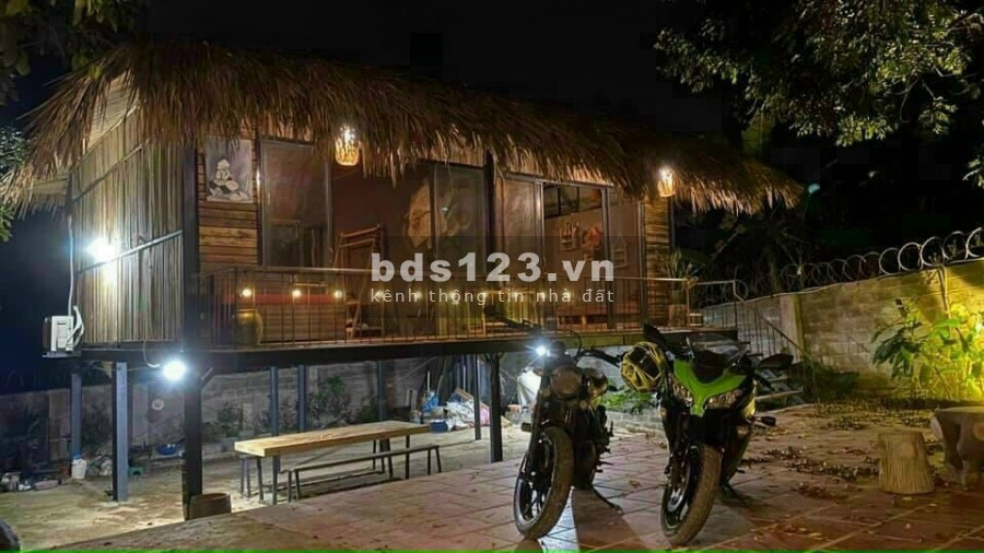 Bấn đất khuôn viên sẵn chỉ việc về ở, tại Cư Yên Lương Sơn