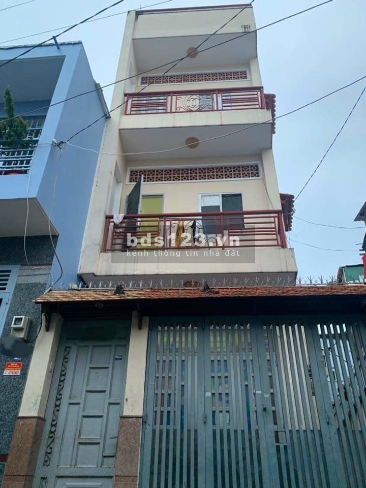 Cần bán gấp gần ngay chợ Cờ Đỏ Cần Thơ, hẻm trước nhà rộng