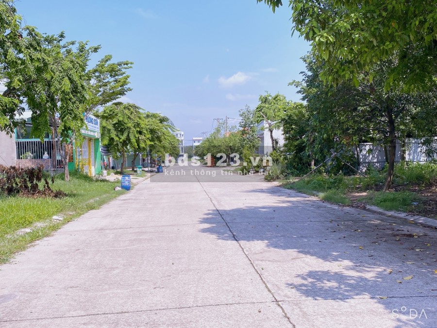 Tôi (Chính Chủ ) Cần Bán Nhanh Lô Đất 150m2,Gần Siêu Thị,Song Song NE8, Khu Đô Thị MP3