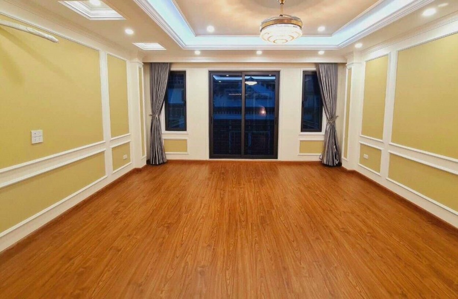 Bán nhà phân lô Mạc Thái Tổ, 45m2, 7 tầng, thang máy, mặt tiền 5m, nhỉnh 10 tỷ