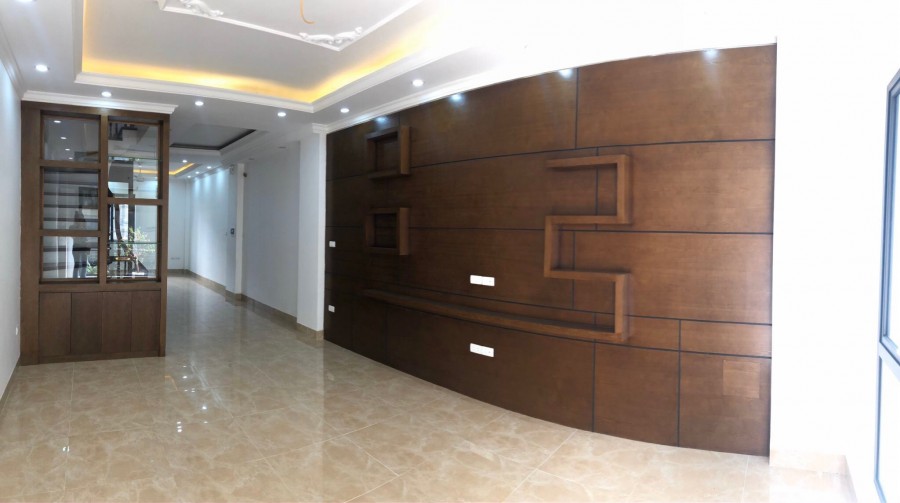Chính Chủ Bán Nhà Đường Cầu Giấy, Cầu Giấy, 55m2x5T, MT 4m, Ô Tô, giá 8.9 Tỷ