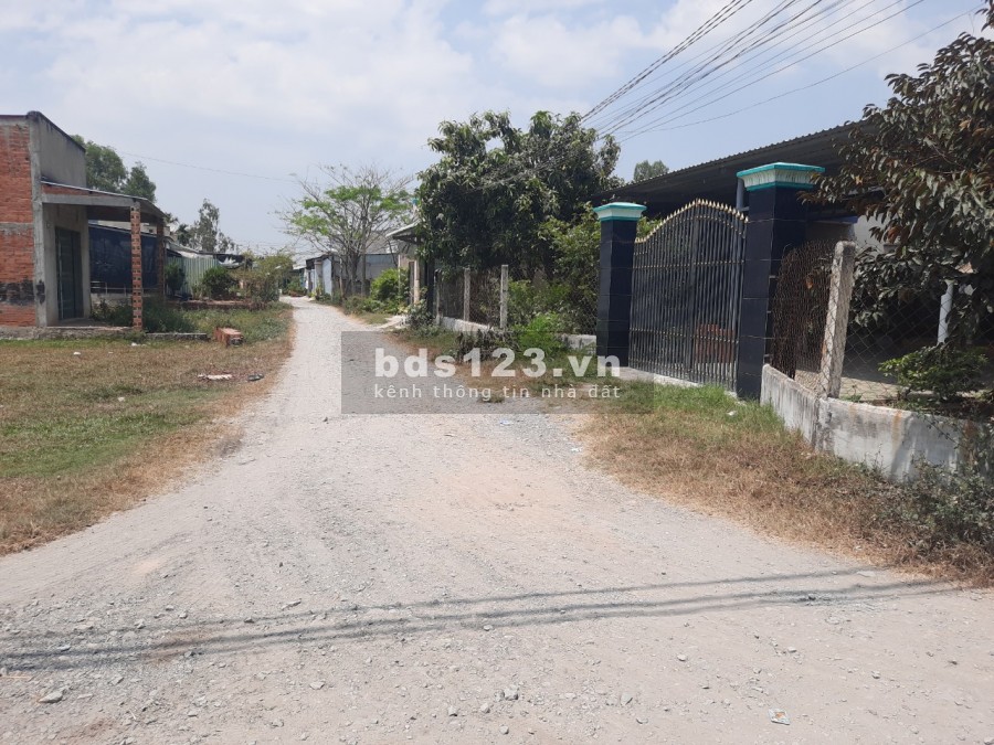 Có 1 không 2 ! 799Tr Đất Thổ Cư , Sổ Hồng Riêng LK Mỹ Hạnh Nam LH: 0909.675.911