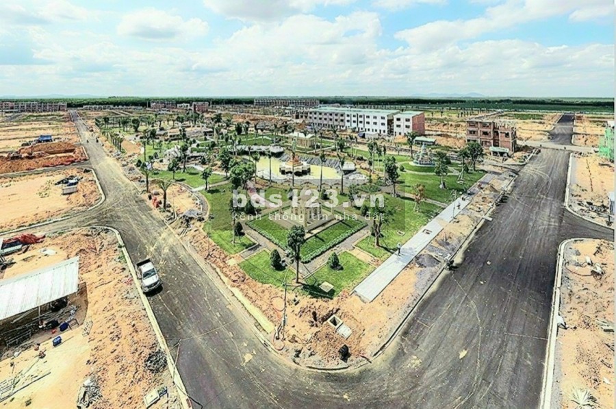 Sổ liền tây, đất cách sân bay Long Thành 2km, giá 1.999 tỷ, liên hệ 0931534747 Sửa tin bán đất - Mã tin 318180