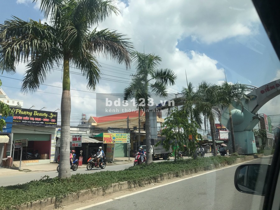 Bán lô đất gia đình 200m đường liên ấp 1 ,2 xã phạm văn hai Bình Chánh