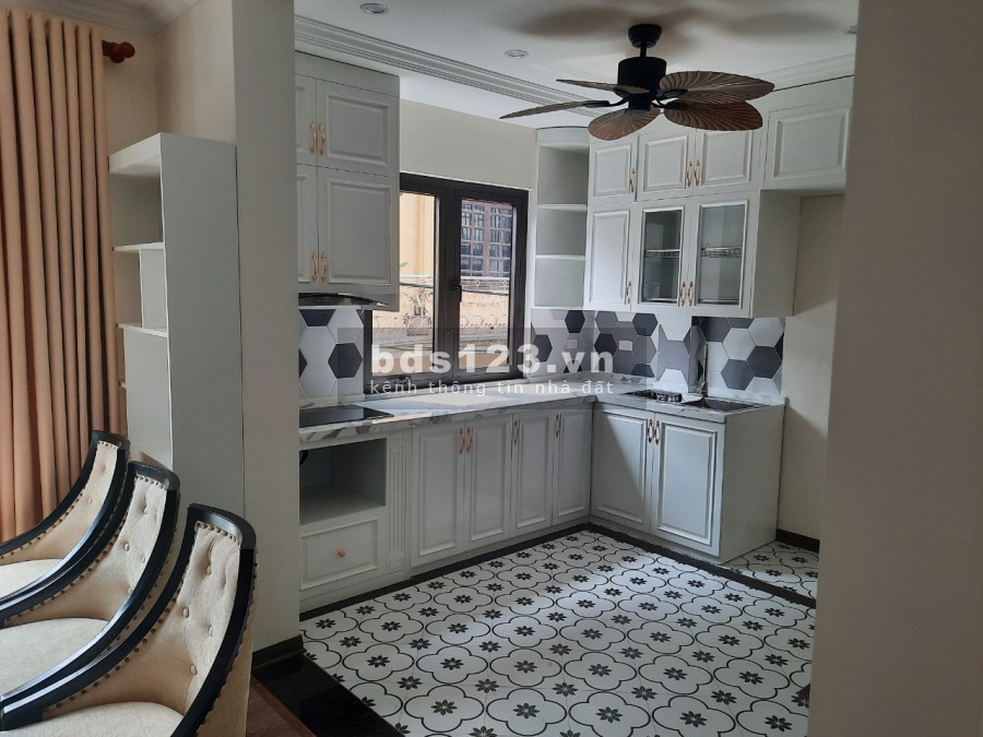 Khu Phân Lô May 10, 65m2 MTx5m 5T Sài Đồng Long Biên