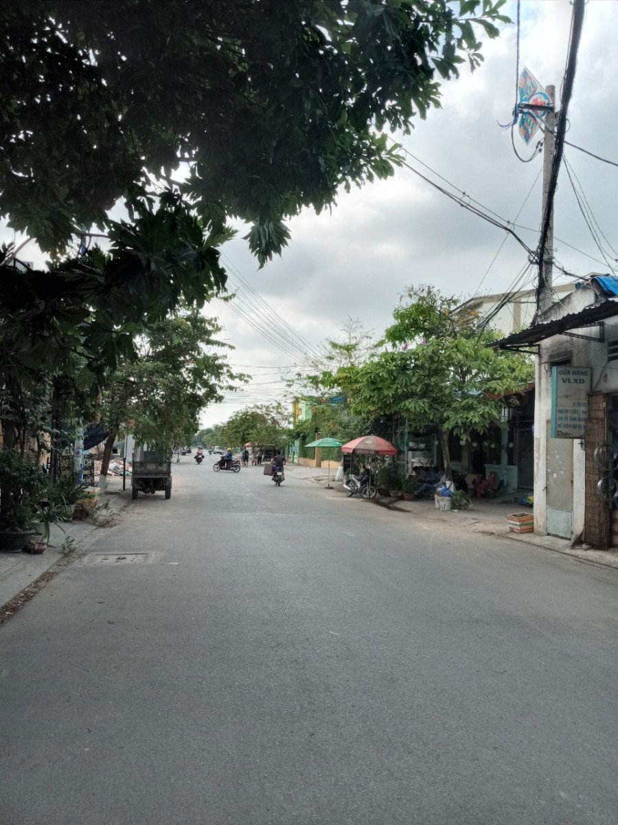 BÁN GẤP Nhà 3 tầng MT đường Phạm Đăng Giảng Quận Bình Tân. DT: 4X13. Giá 7,9 Tỷ