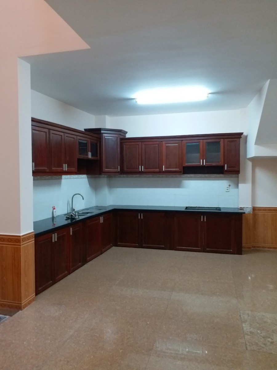 Kẹt Bank Bán Gấp Giá Rẻ Hẻm xe Tải,Đang cho thuê 19tr/th,3 Tầng, Hoàn công đủ 206m2, 6.1 Tỷ