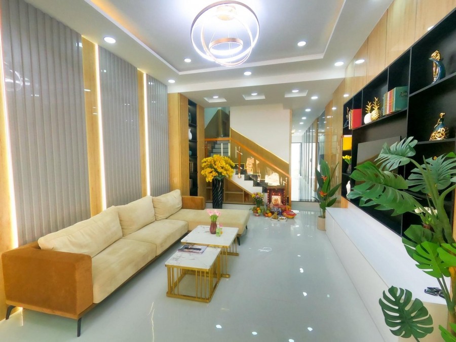 Bán Nhà Phố Xây Sẵn Trung tâm thành phố Dĩ An Bình Dương 80m2 1 trệt 2 lầu