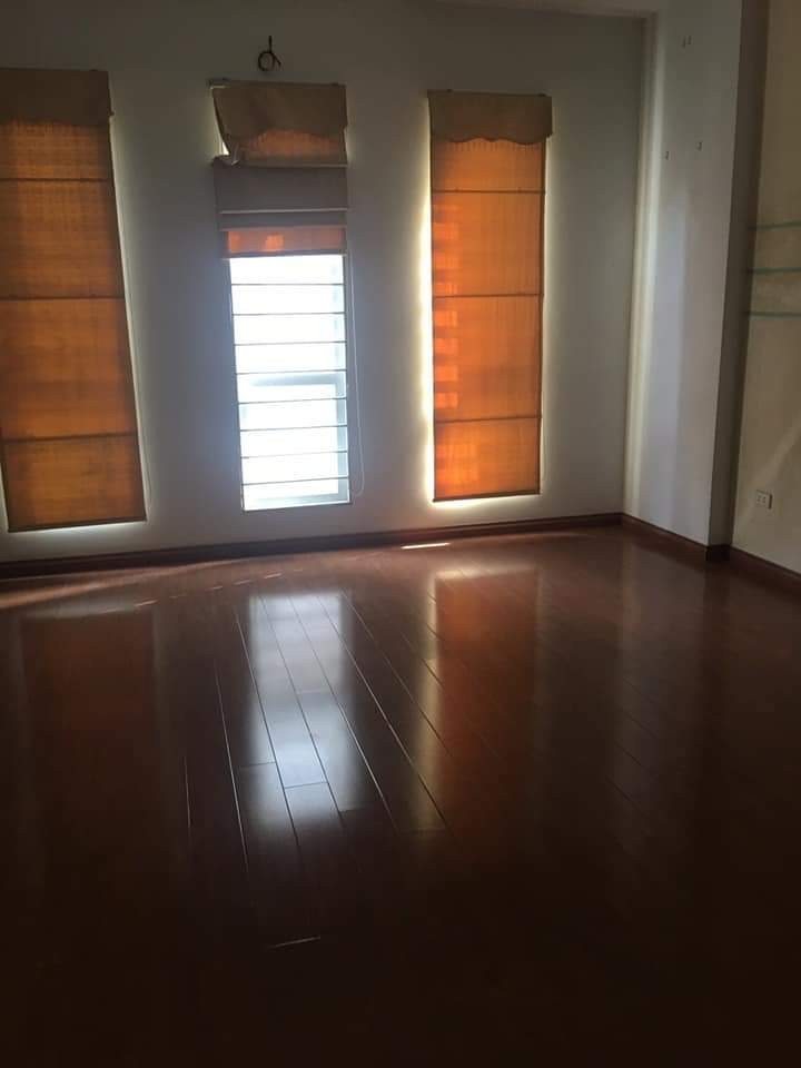 Bán nhà Nguyên Hồng lô góc 2 mặt tiền vỉa hè kinh doanh đỉnh 6.m2 x 6 tầng chỉ 15 tỷ