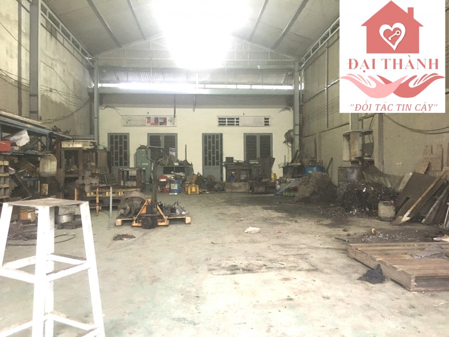 Cho thuê kho xưởng mặt tiền quốc lộ 51 400m2 giá 17 tr