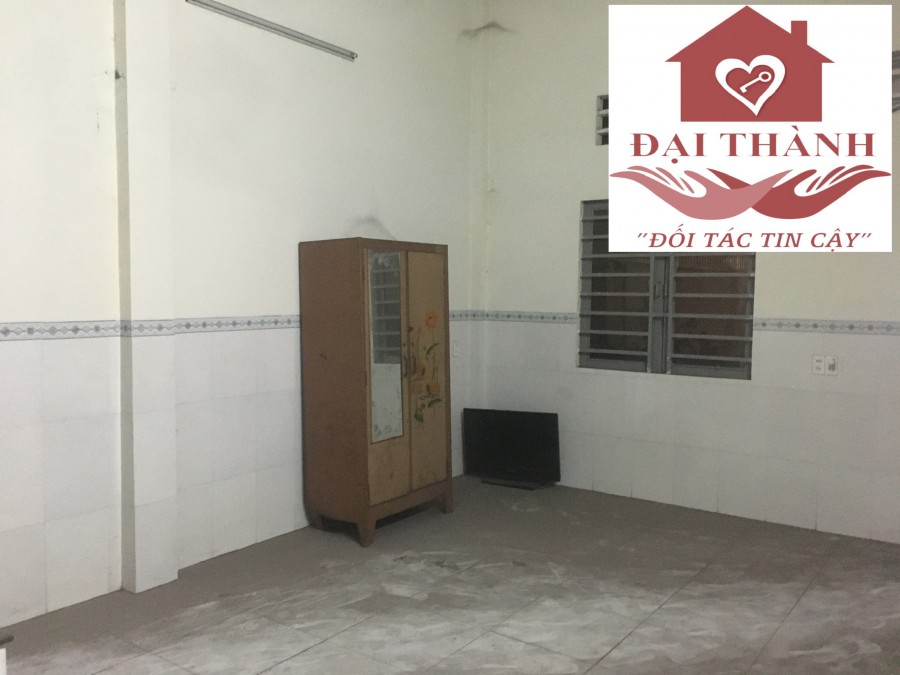 Cho thuê kho xưởng mặt tiền quốc lộ 51 400m2 giá 17 tr