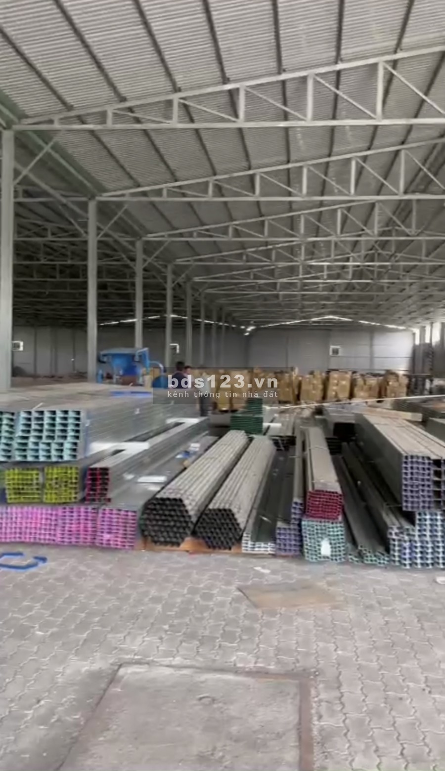 Cho thuê kho xưởng 1700m2- 3400m2- 5100m2 Nguyễn Tất Thành Q4