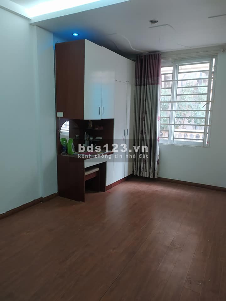 Trung Tâm ngõ to 50m ra phố, nhà Thanh Nhàn, 55m2, 4 tầng, giá 4,2 tỷ