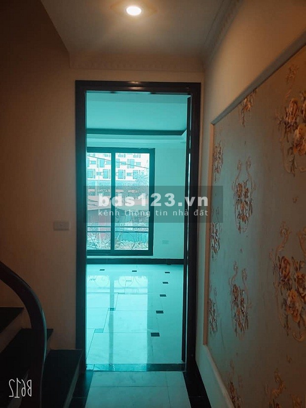 Bán nhà Mỹ đình, view thoáng, 37m2 - giá 3,1 tỷ.