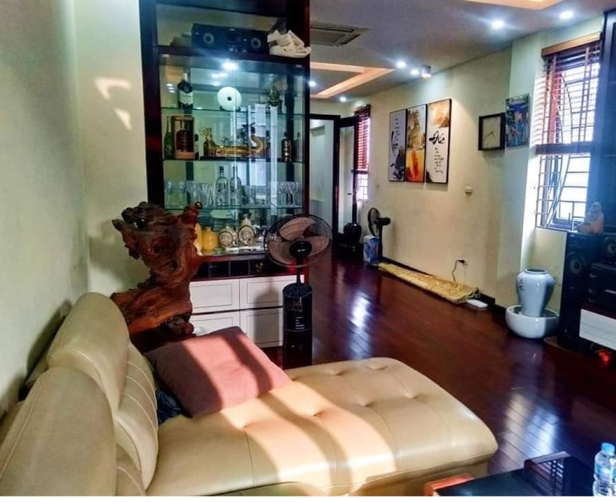 Bán nhà mặt phố Hoàng Như Tiếp, Long Biên, Kinh Doanh, vỉa hè, thang máy 64m2 x 6 tầng LH 0944267031