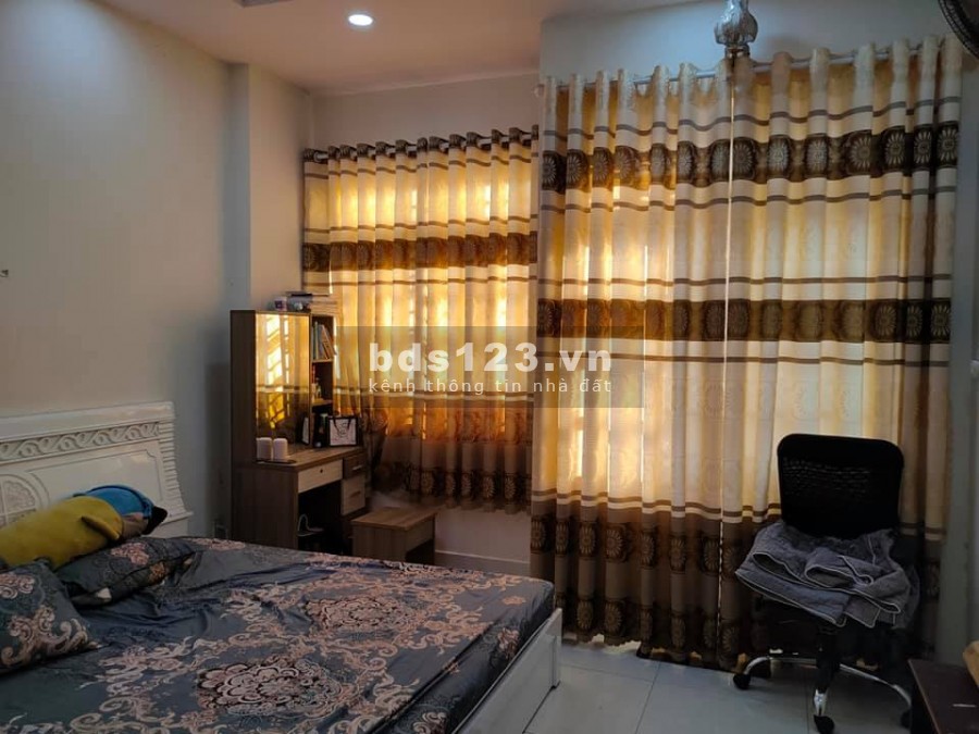 Bán nhà HXH Tô Ký Quận 12, nội thất cao cấp đầy đủ công năng 80m2 giá chỉ 5.9 tỷ TL