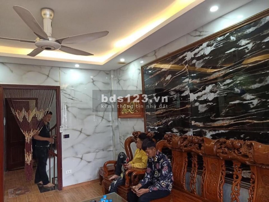 Gara ô tô 5 chỗ khu tỉnh đội Xala 43m2, nhà đẹp giá chỉ 4.6 tỷ