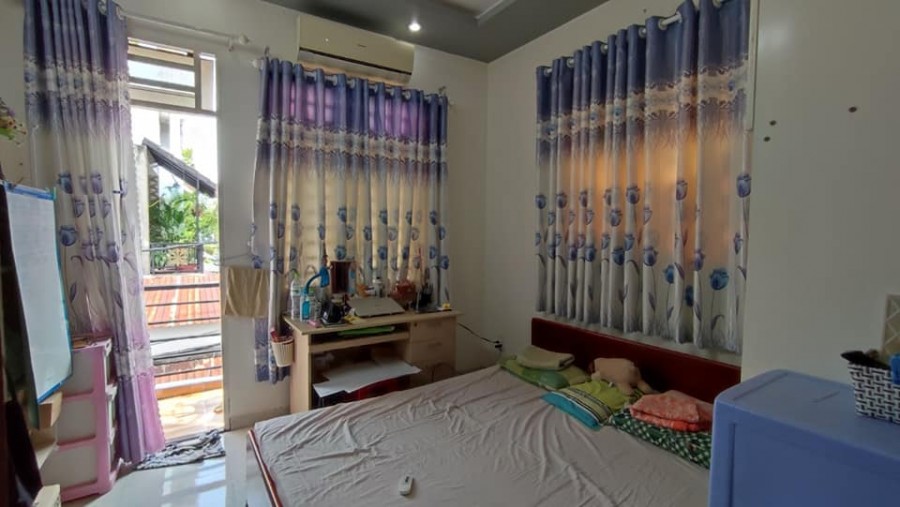 Chủ bán nhà hẻm xe hơi đỗ cửa 43m2, 3 tầng giá 5.25 tỷ, đường Quang Trùng, phường 10, Gò Vấp