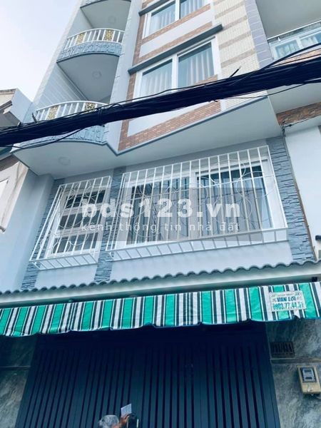 Bán gấp nhà mặt tiền đường Phan Đăng Lưu Phường 1 Phú Nhuận 4 tầng giá 8.5 tỷ.