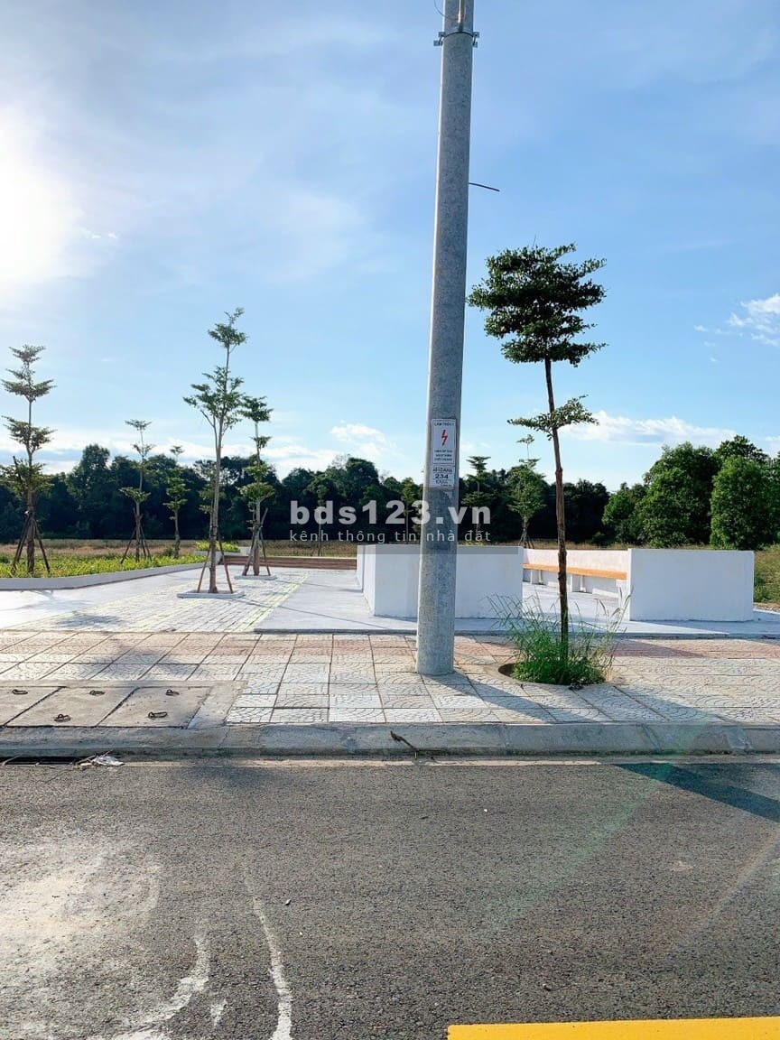 Cần bán nhanh 150m2 đất thổ cư, đường nhựa 5.5m Hùng Vương Đắk Hà, KonTum liên hệ 0935807937