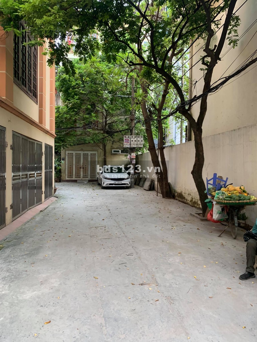 Bán nhà cực đẹp Dương Quảng Hàm, nở hậu, ô tô vào nha, 4 tầng