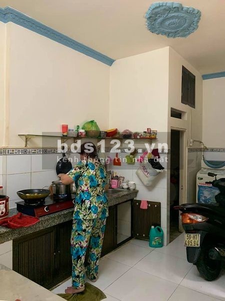 Kẹt vốn kinh doanh cần biệt thự nghỉ dưỡng siêu đẹp, 5 tầng đúc