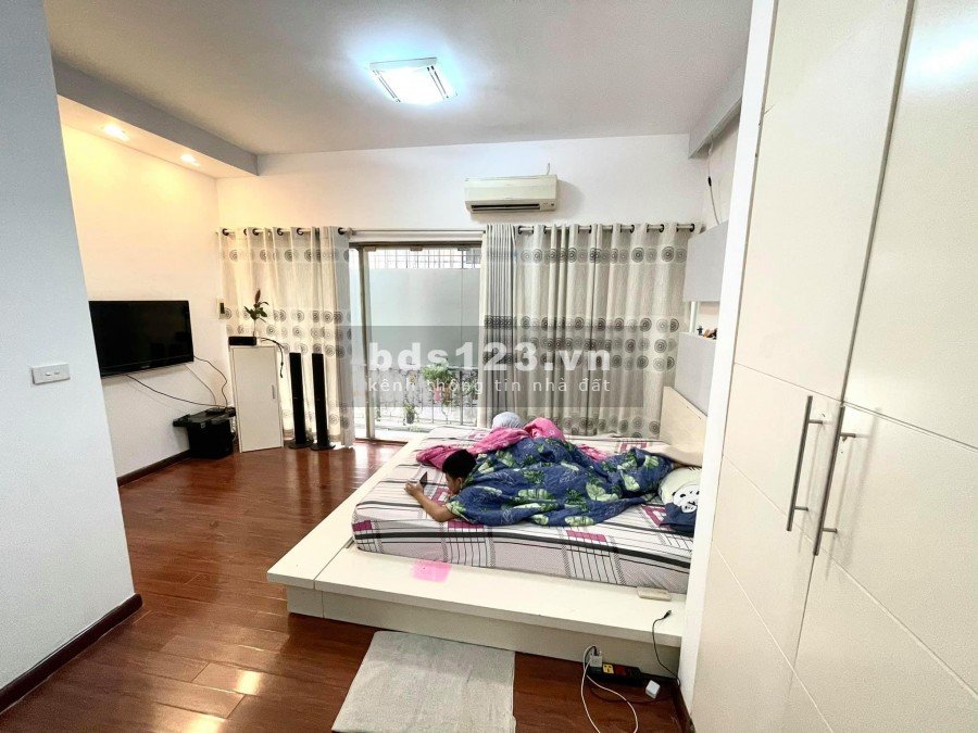 Bán Nhà mặt Ngõ 89 Phố Thái Hà, Ô tô cách nhà 30 mét, diện tích 36/38m2- giá 4,5 tỷ.