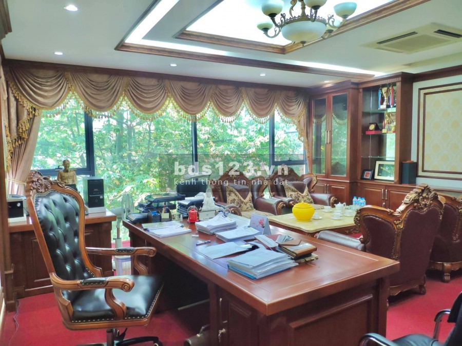 Bán Biệt thự Linh Đàm, Hoàng Mai 210mx3T, mt 12m, nhỉnh 14 tỷ. Đẳng cấp Thượng lưu