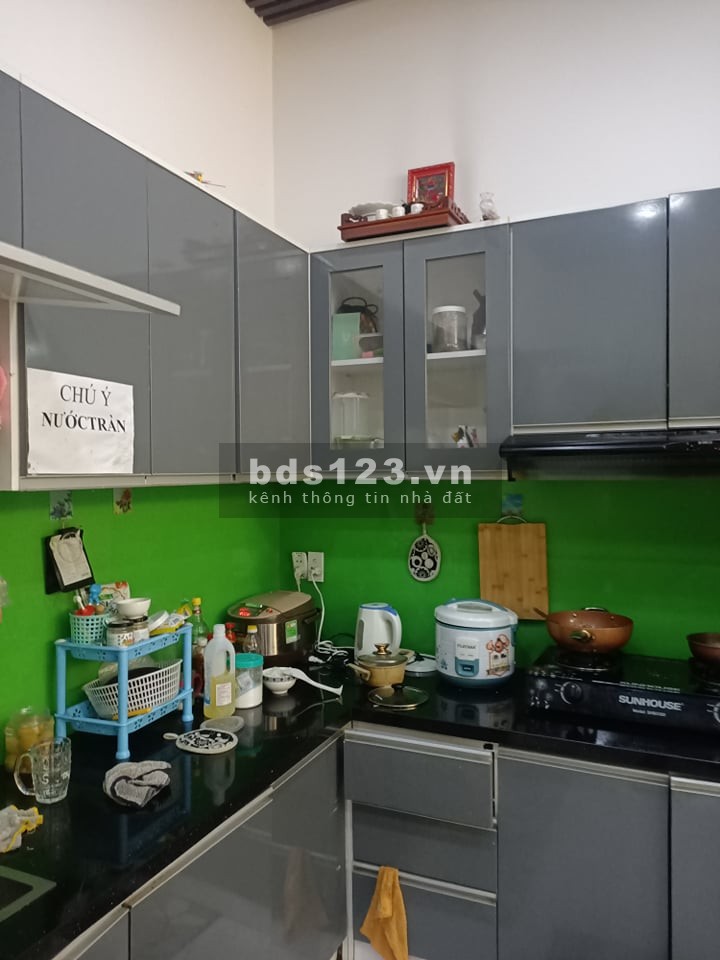 Bán GẤP nhà đường 3/2 150tr/m2 Q10, 96m2 6,3mx15m chỉ 16.5 tỷ thương lượng.