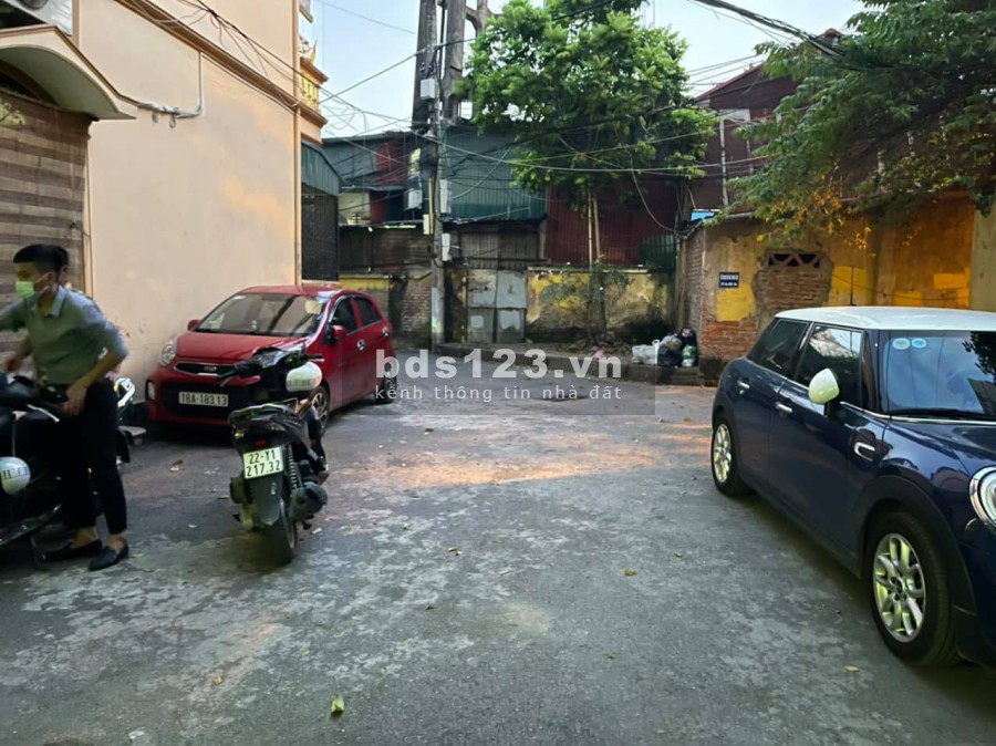 Bán nhà giá 1.4 tỷ, oto đỗ cửa, giá 1.4 tỷ, kiến trúc đẹp 4 tầng đúc bê tông
