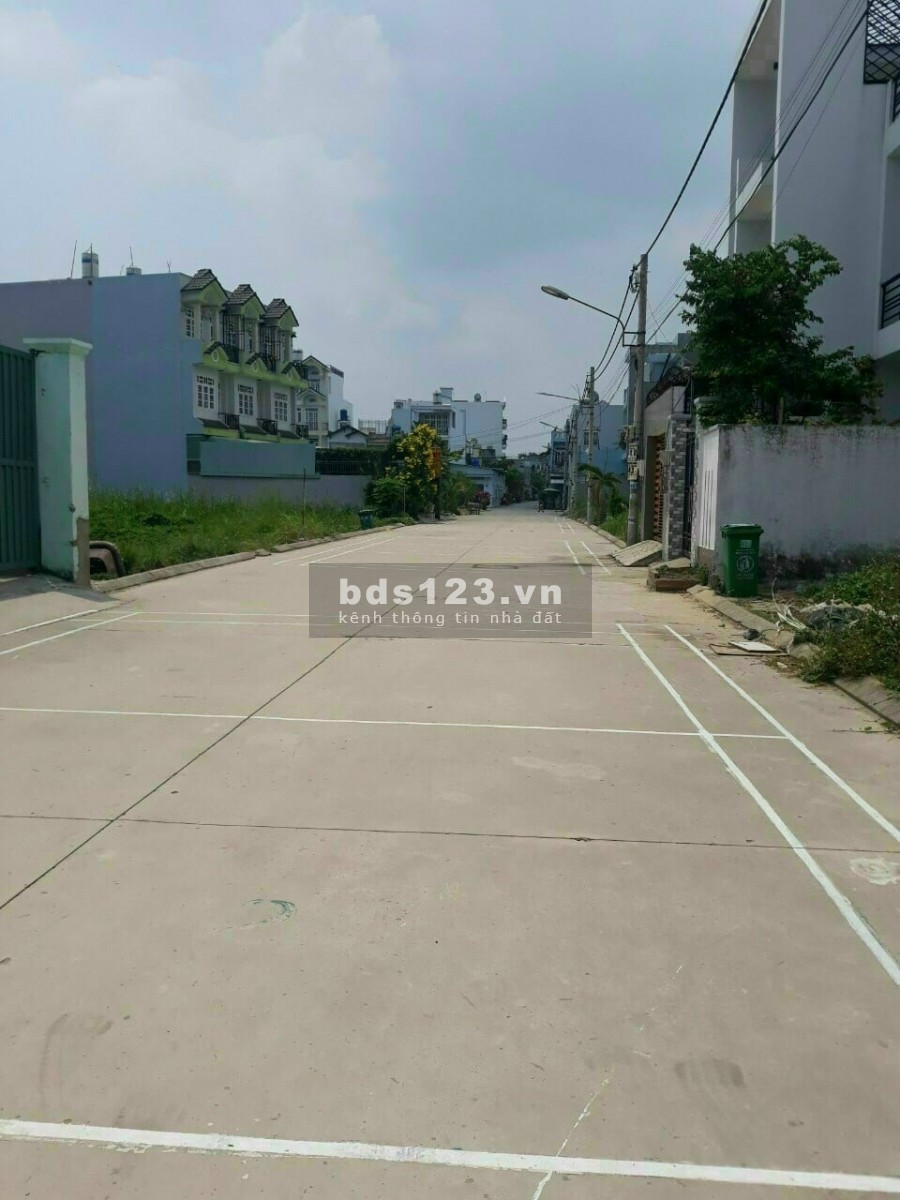 Chủ nhà gửi bán miếng đất đường Tx33, đất rẻ mua để xây nhà hay đầu tư đêu được.