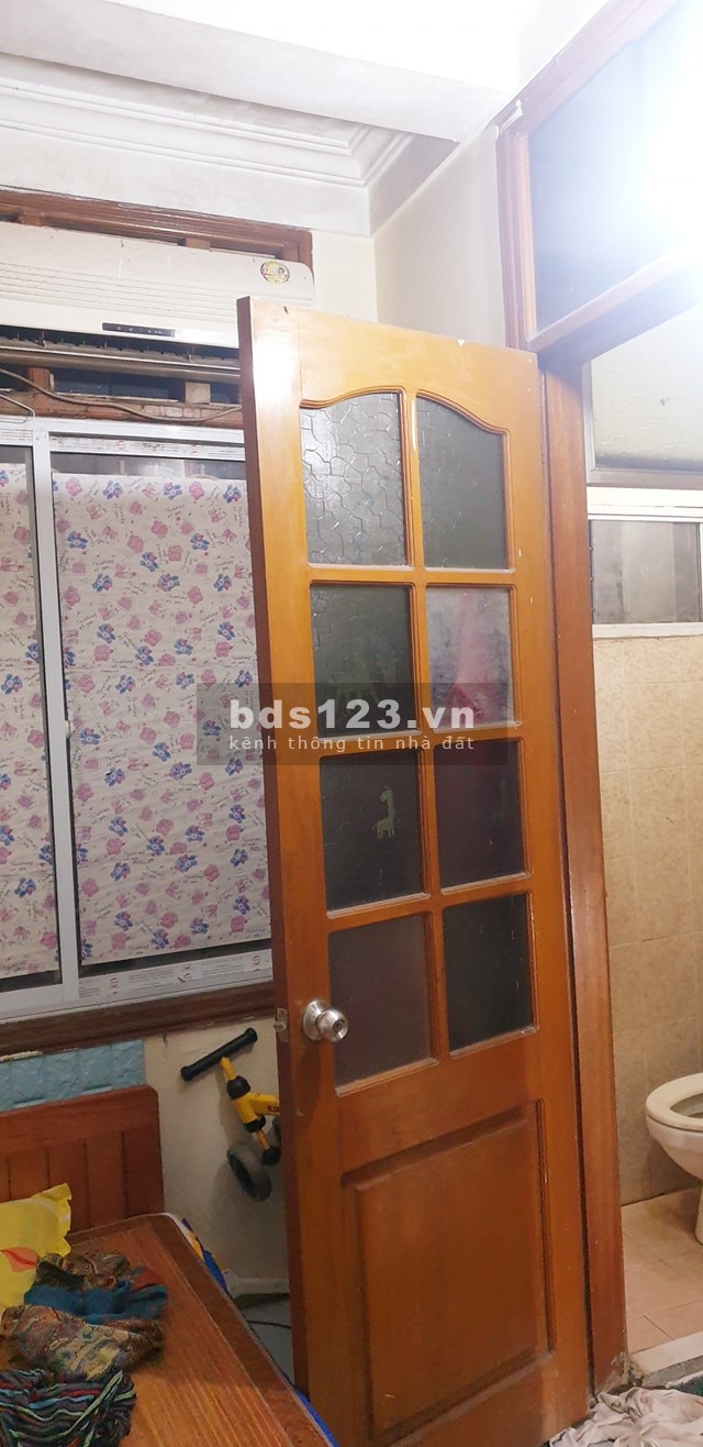 Nhà Siêu Hiếm, 1.4 tỷ Cầu Giấy 15m2 x 4 Tầng.