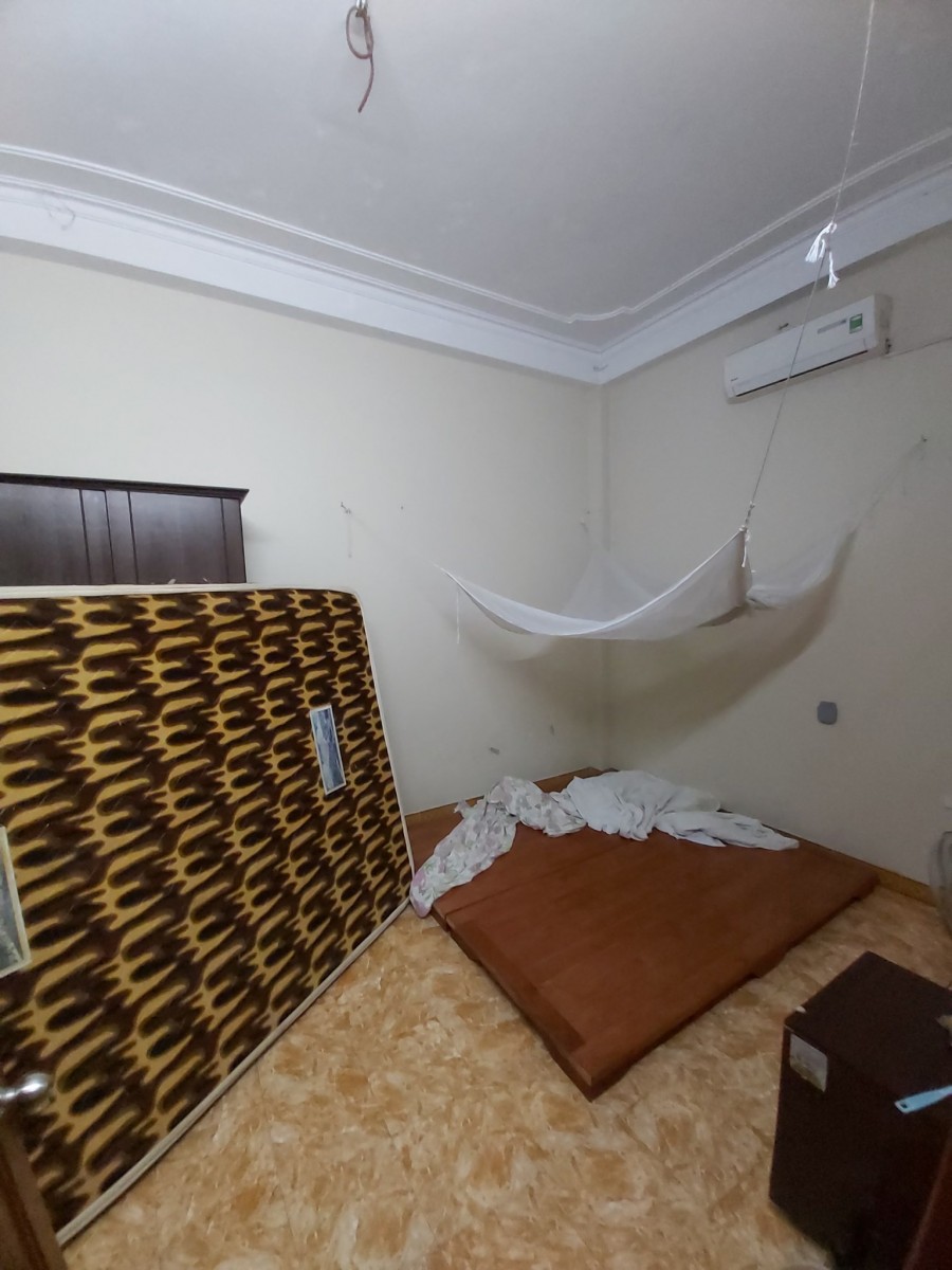Bán nhà ngay hồ Quan Nhân View Hồ, nhà 3 thoáng đẹp, ở ngay 78m mt gần 8m chỉ nhỉnh 6 tỷ xem ngay