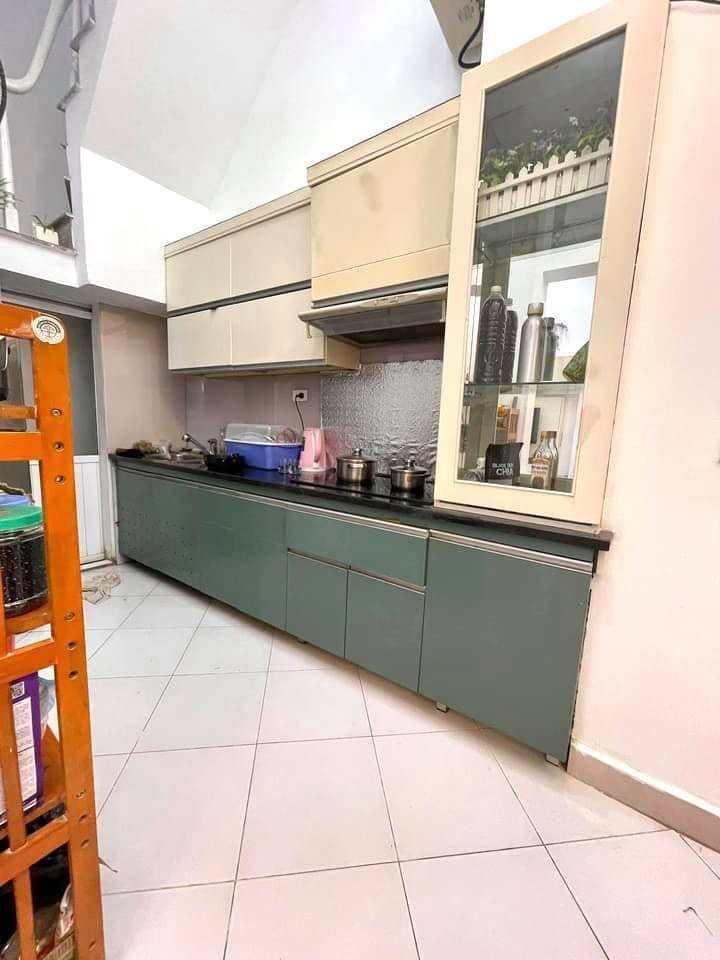 Bán nhà phân lô ngõ 89 phố Thái Hà Đống Đa, dt 125m2, 4 tầng đúc, mt 6m, giá 4.49 tỷ, lhcc Tú 0904547386