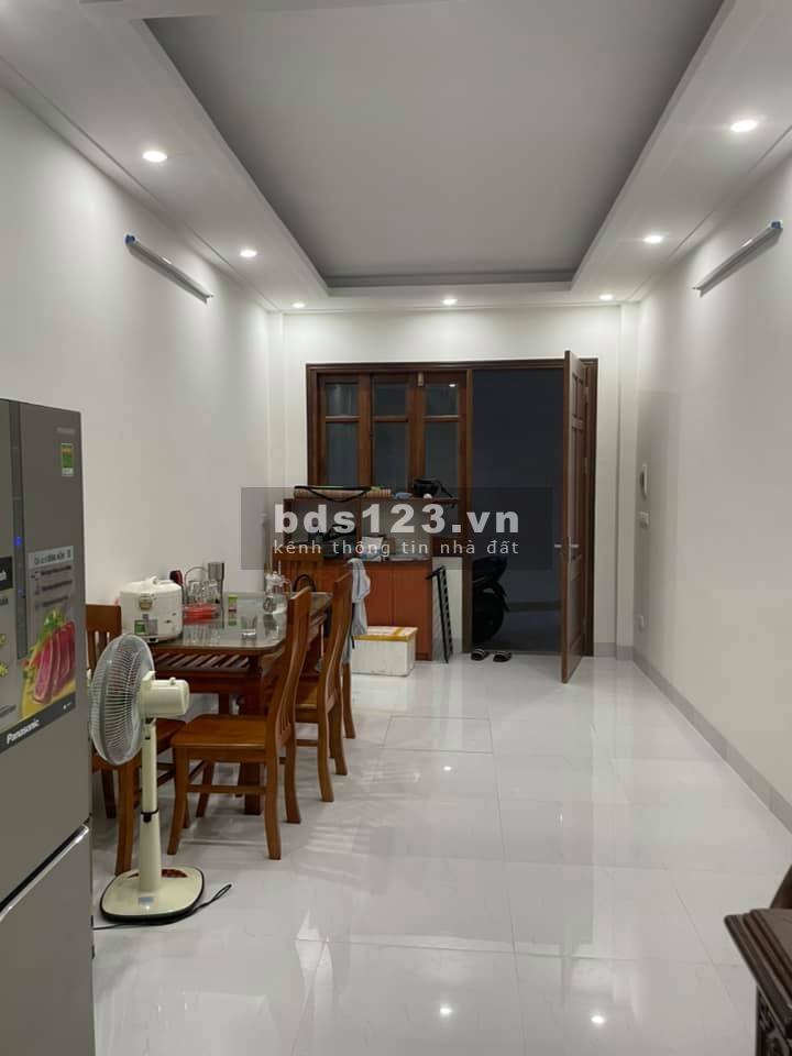 Ngoài 3 tỷ xách valy về ở ngay nhà Lê Quang Đạo, gần ô tô, lô góc cực thoáng