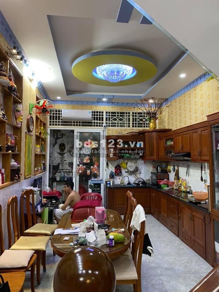 Cần Bán nhà hẻm xe hơi, Gò Vấp, 4 tầng mới thiết kế hiện đại giá 8 tỷ