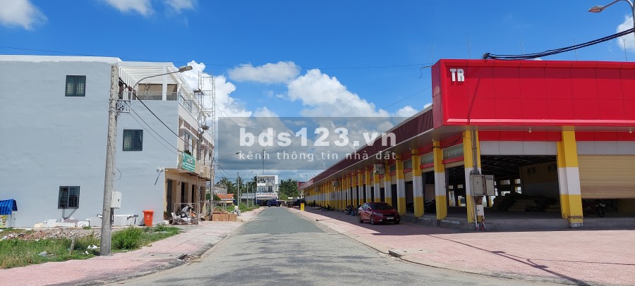 Đất mặt tiền chợ, Trung Tâm Thương mại, sổ hồng từng nền