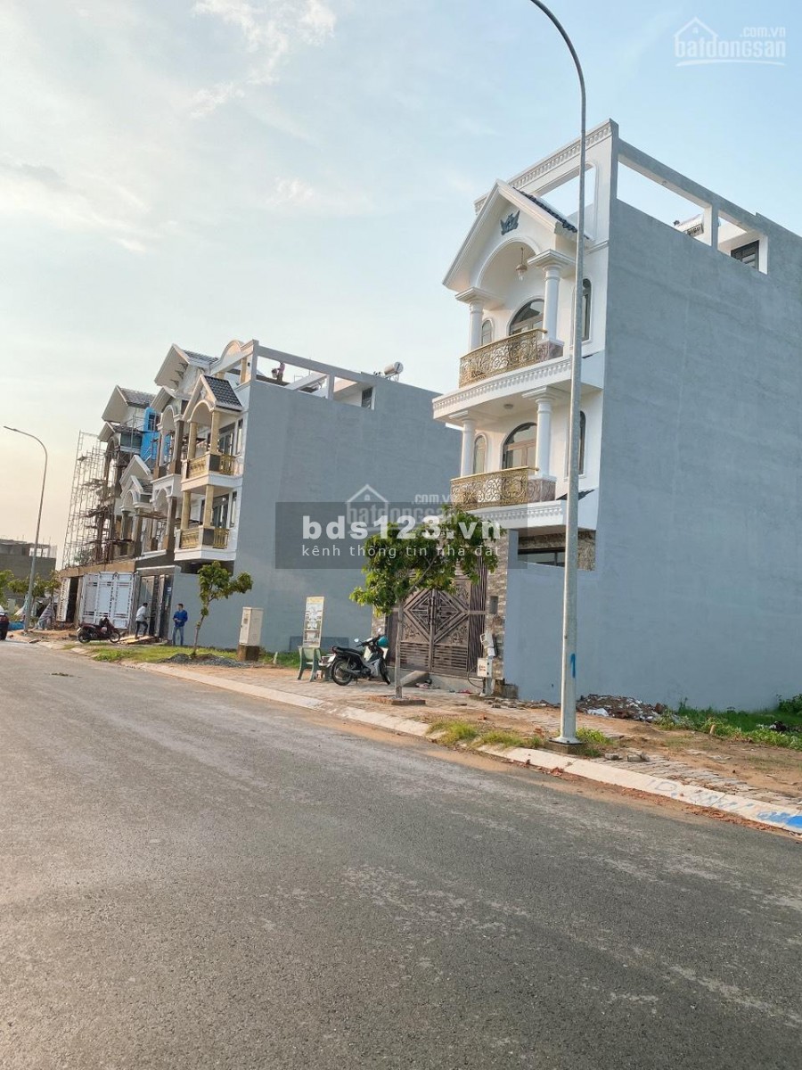 Bán 1 cặp 200m2, đất thổ cư kdc bệnh viện chơ rẫy 2, Bình Chánh, sổ hồng riêng