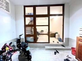 Bán Nhà Hoàng Văn Thái, Thanh Xuân, Lô Góc, 2 Mặt Thoáng, Mặt Ngõ Ô Tô Qua.